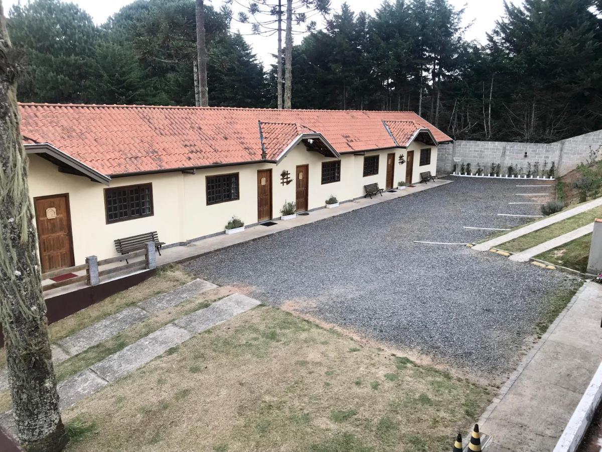 Chalés Toca dos Esquilos Campos do Jordão Esterno foto